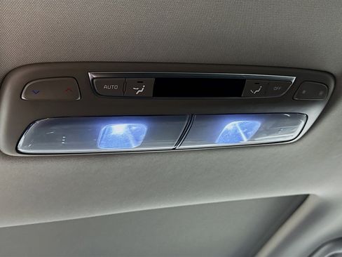 Used 2025 Kia Telluride S FWD image 28