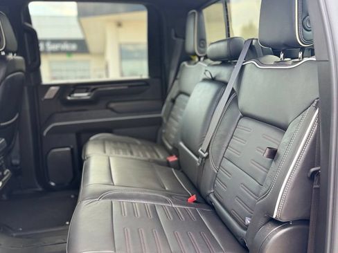 Used 2024 GMC Sierra 2500 AT4X AWD/4WD image 17