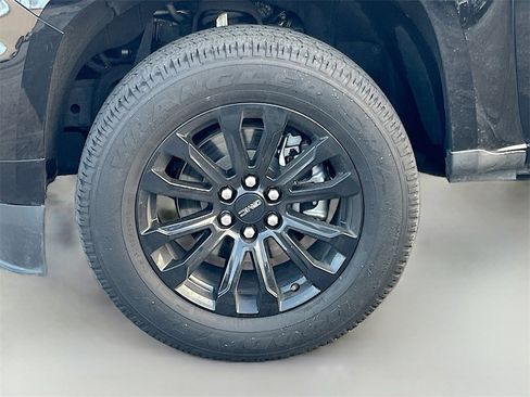 Used 2022 GMC Canyon Elevation image 28