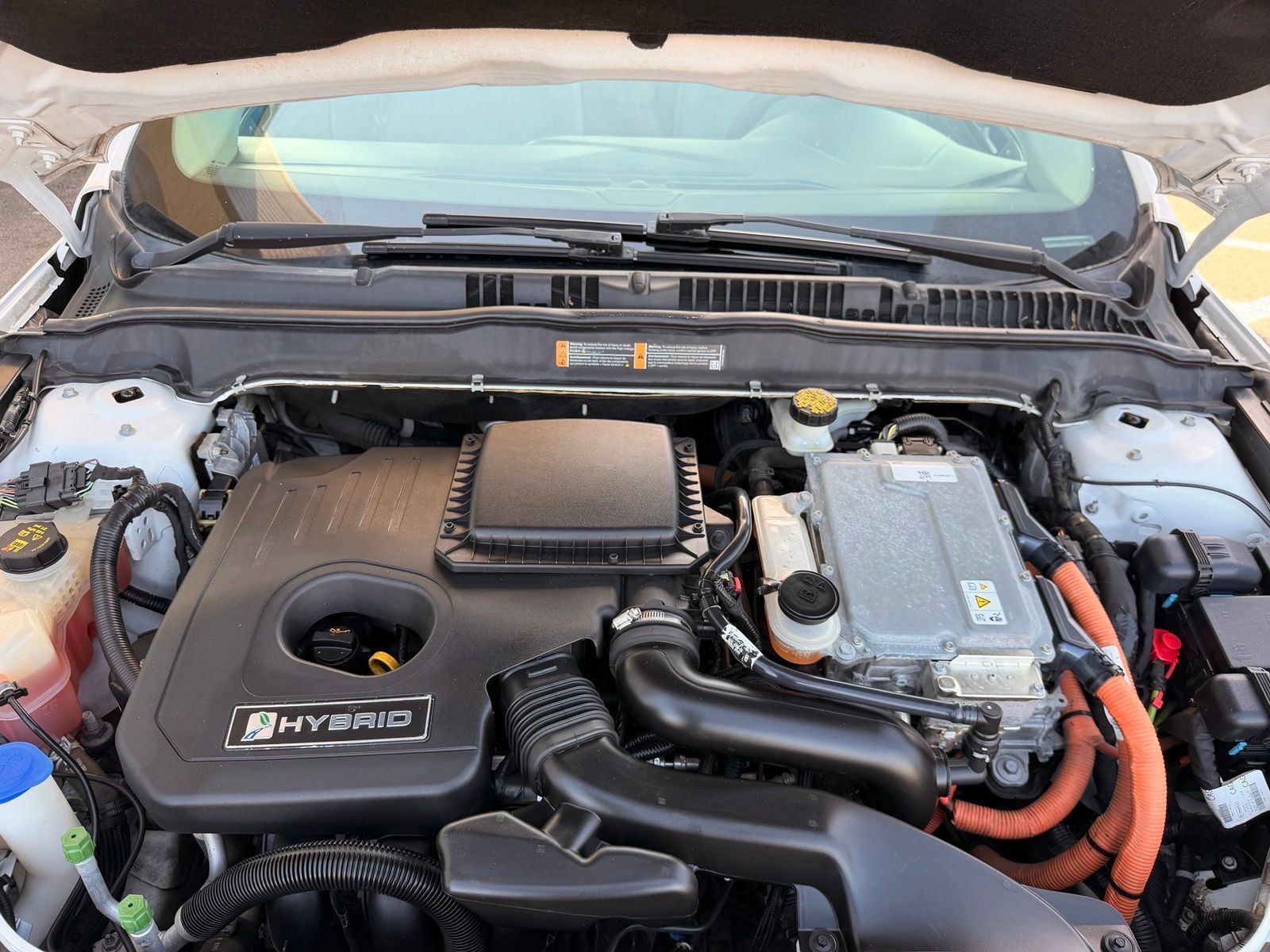 Used 2017 Ford Fusion SE FWD image 34