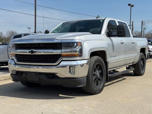 Used 2017 Chevrolet Silverado 1500 LT w/ All Star Edition image 25