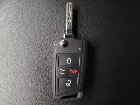 Used 2022 Volkswagen Jetta Sport FWD image 32