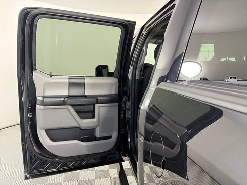 Used 2019 Ford F150 XL w/ Equipment Group 101A Mid AWD/4WD image 12