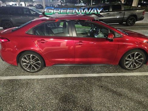 Used 2021 Toyota Corolla SE FWD image 4