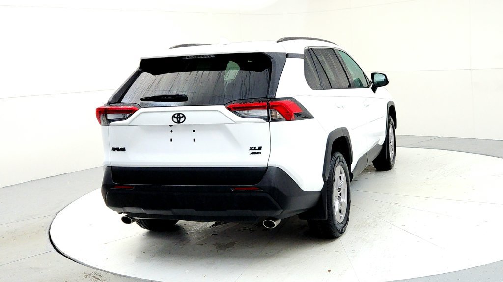 Used 2023 Toyota RAV4 XLE w/ Convenience Package AWD/4WD image 5