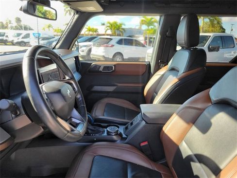 Used 2021 Ford Bronco Outer Banks image 18