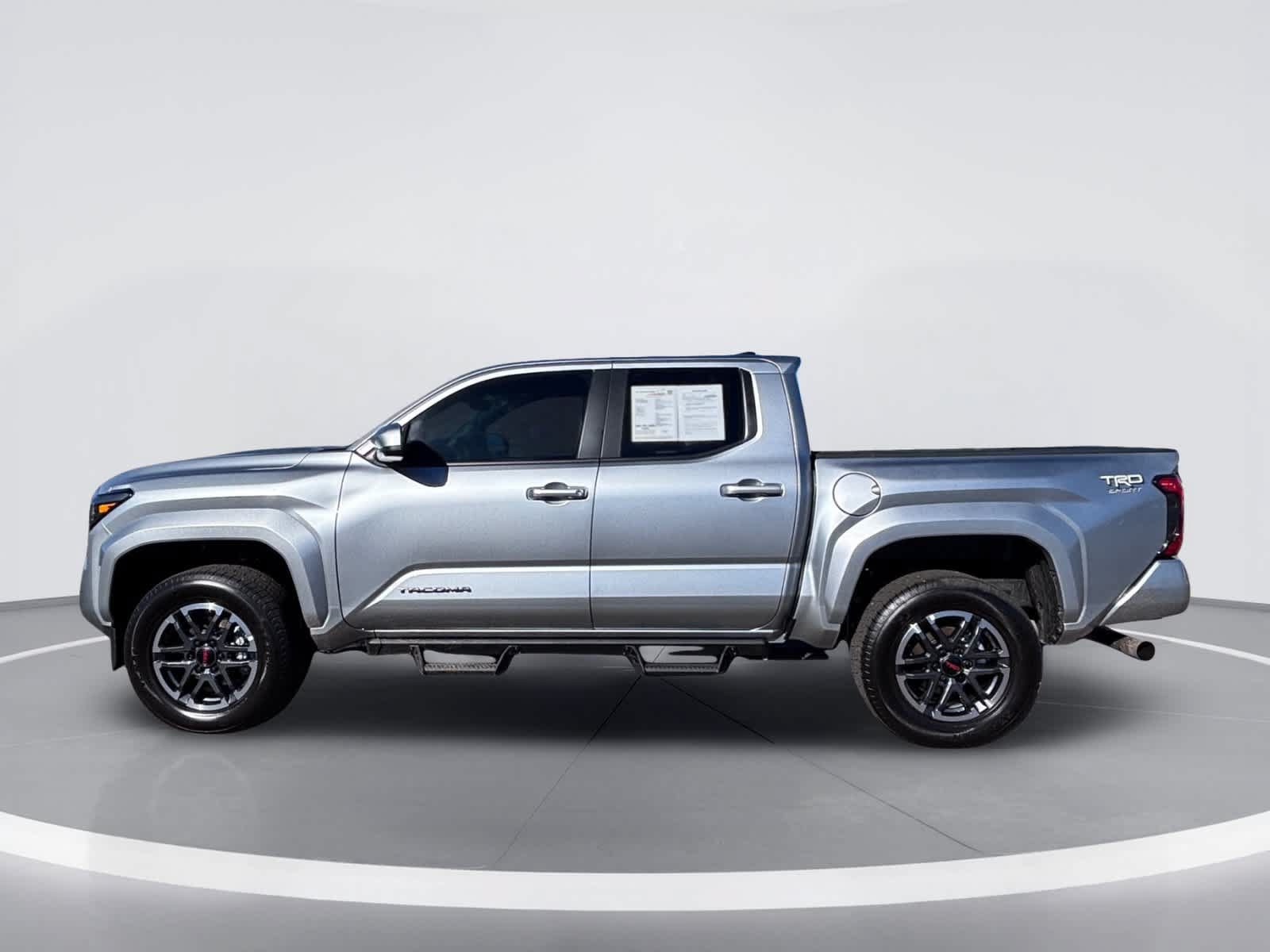 Used 2026 Toyota Tacoma TRD Sport AWD/4WD image 4