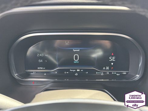 Used 2024 Chevrolet Suburban Premier AWD/4WD image 21