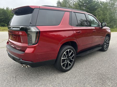 Used 2025 Chevrolet Tahoe RST w/ Comfort Package AWD/4WD image 5