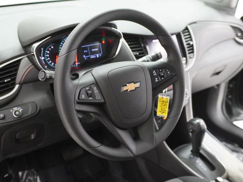 Used 2020 Chevrolet Trax LS w/ Tint and Cruise Package image 17