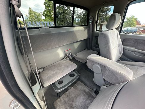 Used 2001 Toyota Tacoma 4x4 Xtracab image 15