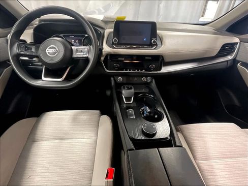 Used 2021 Nissan Rogue SV image 21