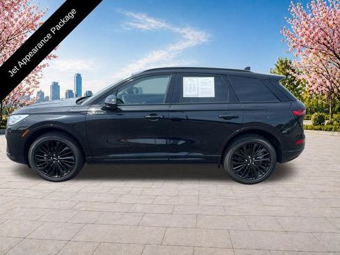 Used 2024 Lincoln Corsair Reserve w/ Equipment Group 201A AWD/4WD image 3