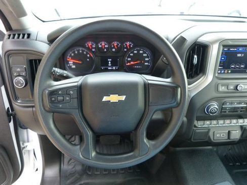 Used 2025 Chevrolet Silverado 1500 W/T RWD image 23