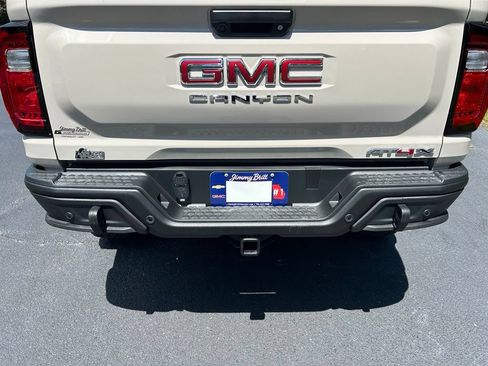 New 2026 GMC Canyon AT4X w/ AT4X AEV Edition AWD/4WD image 28