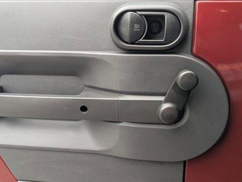 Used 2010 Jeep Wrangler Unlimited Sport w/ Trailer Tow Group image 11