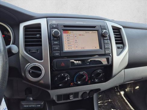 Used 2013 Toyota Tacoma 4x4 Double Cab w/ TRD Sport Pkg image 13