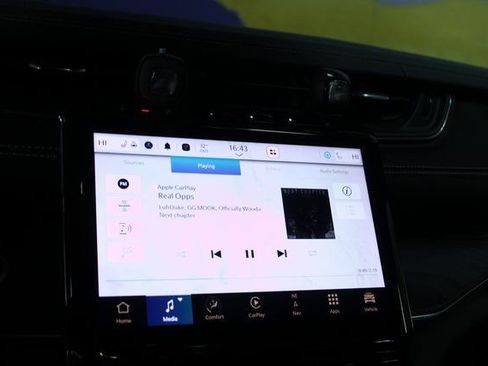 Used 2021 Jeep Grand Cherokee L Overland w/ Advanced Protech Group III image 18