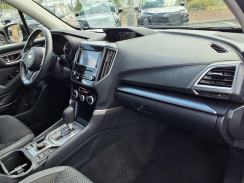 Used 2023 Subaru Forester Premium AWD/4WD image 17