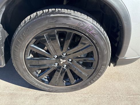 Used 2025 Mitsubishi Outlander Sport ES image 15