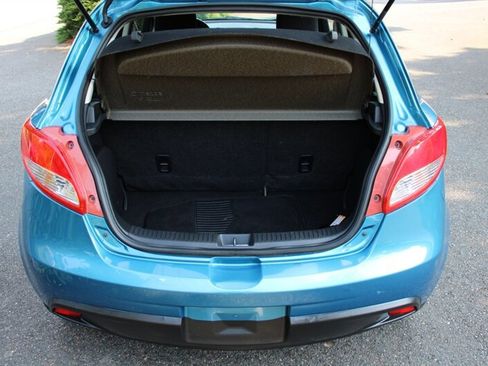 Used 2012 MAZDA MAZDA2 Sport image 15