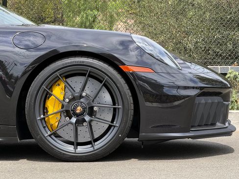 Used 2026 Porsche 911 Carrera 4 GTS AWD/4WD image 12