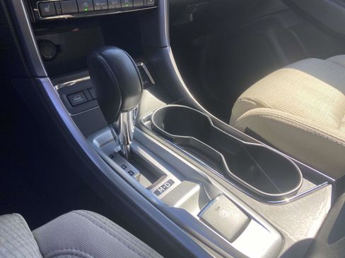 Used 2021 Subaru Ascent Premium w/ Convenience Package image 31