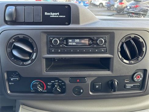Used 2022 Ford E-350 and Econoline 350 Super Duty w/ Power Windows & Locks Group image 20