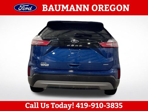 Used 2023 Ford Edge SEL w/ Convenience Package AWD/4WD image 6