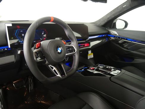 New 2026 BMW M5 w/ Carbon Package image 13