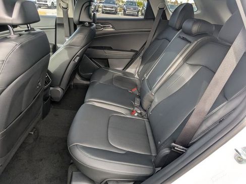 New 2026 Kia Sportage SX FWD image 15