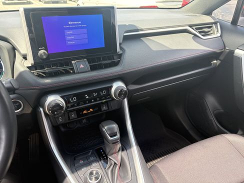 Used 2023 Toyota RAV4 SE w/ Weather & Moonroof Package AWD/4WD image 9
