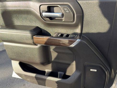 Used 2020 Chevrolet Silverado 1500 RST w/ All-Star Edition AWD/4WD image 15