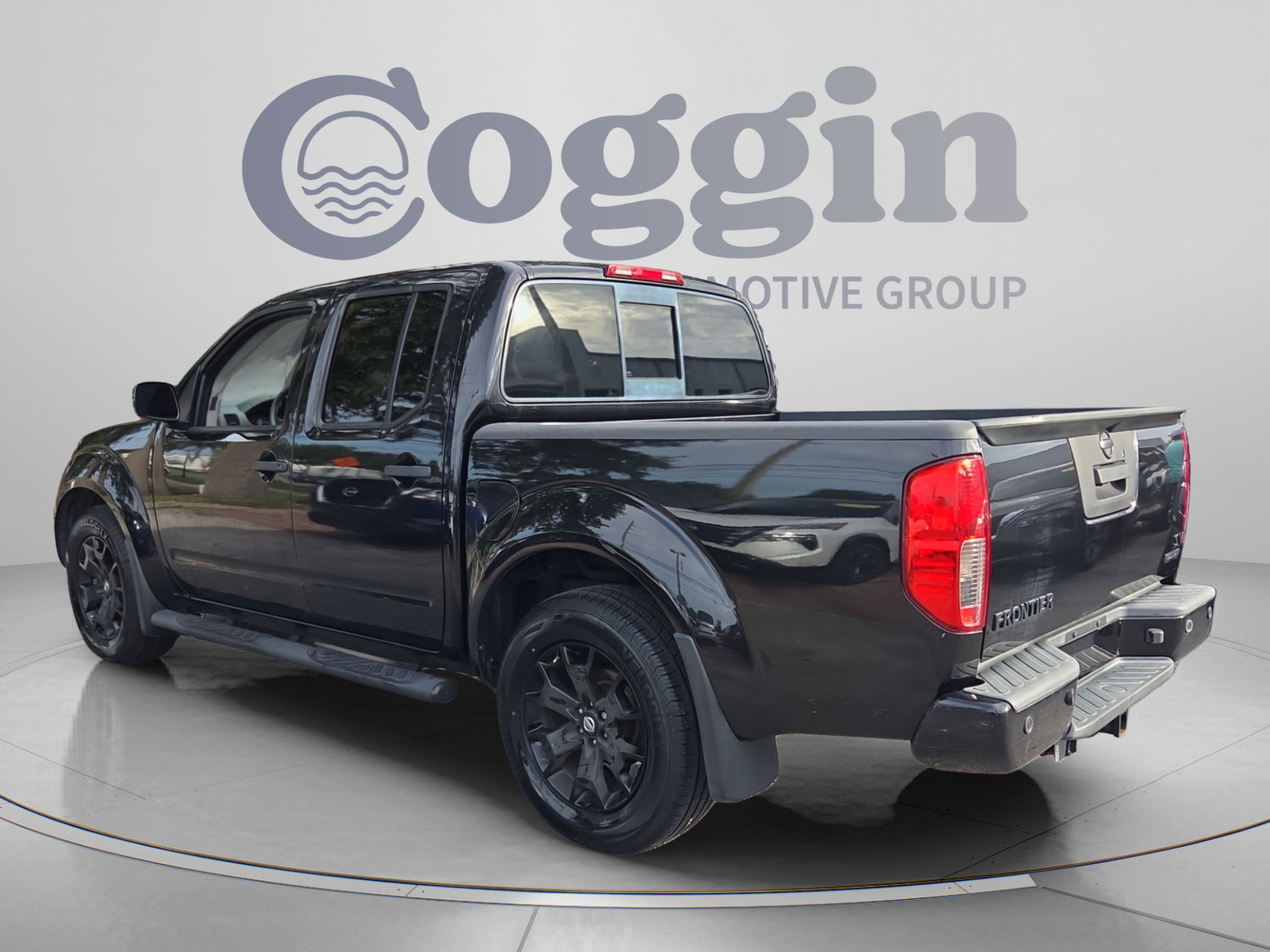 Used 2019 Nissan Frontier SV w/ Value Truck Package RWD image 3