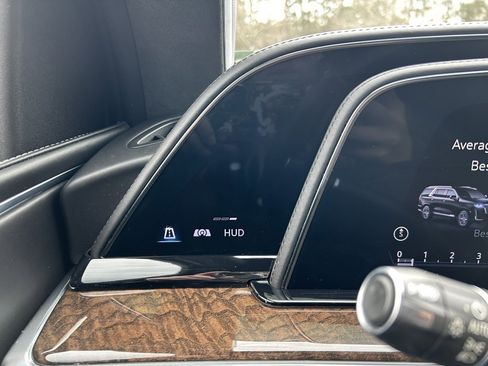 Used 2021 Cadillac Escalade Sport Platinum image 26