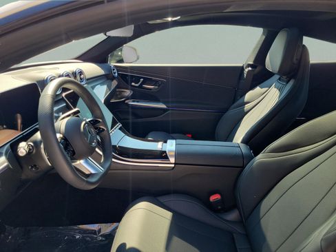 Used 2024 Mercedes-Benz CLE 300 4MATIC Coupe image 11