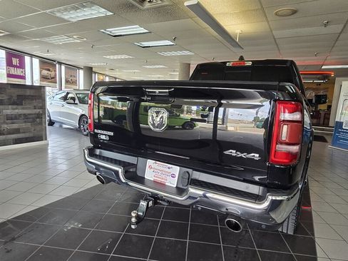 Used 2019 RAM 1500 Laramie AWD/4WD image 5