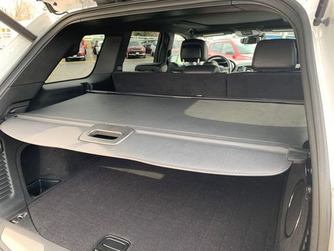 Used 2018 Jeep Grand Cherokee High Altitude image 30