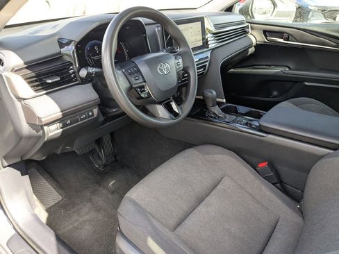 Used 2025 Toyota Camry LE FWD image 13