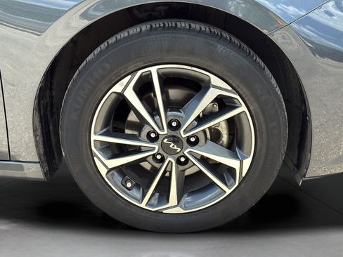 Used 2023 Kia Forte LXS w/ LXS Technology Package FWD image 30