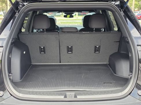 New 2027 Chevrolet Equinox LT FWD image 12