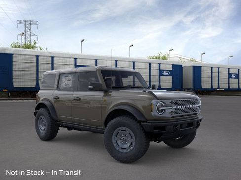 New 2025 Ford Bronco Badlands image 7