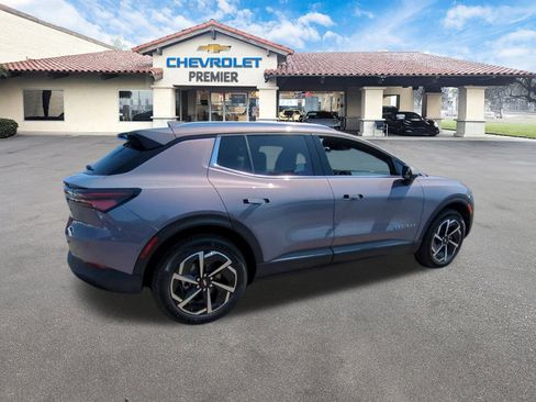 New 2026 Chevrolet Equinox EV LT image 8