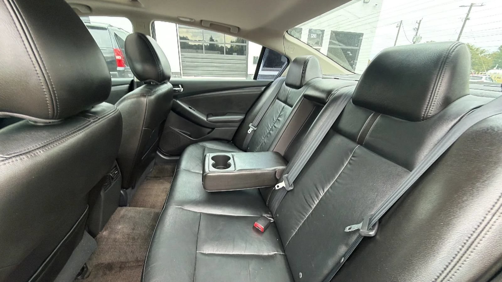 Used 2012 Nissan Altima 2.5 SL w/ 2.5SL Pkg FWD image 29