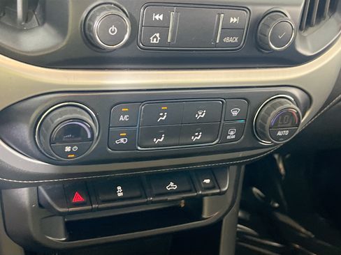 Used 2022 GMC Canyon Elevation AWD/4WD image 15