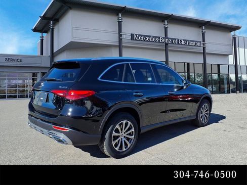 Used 2026 Mercedes-Benz GLC 300 4MATIC image 3