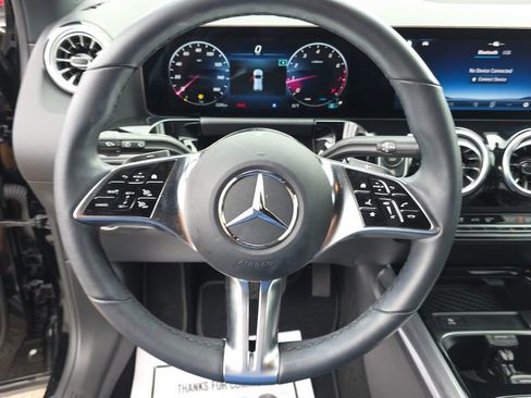 Certified 2025 Mercedes-Benz GLA 250 4MATIC image 15