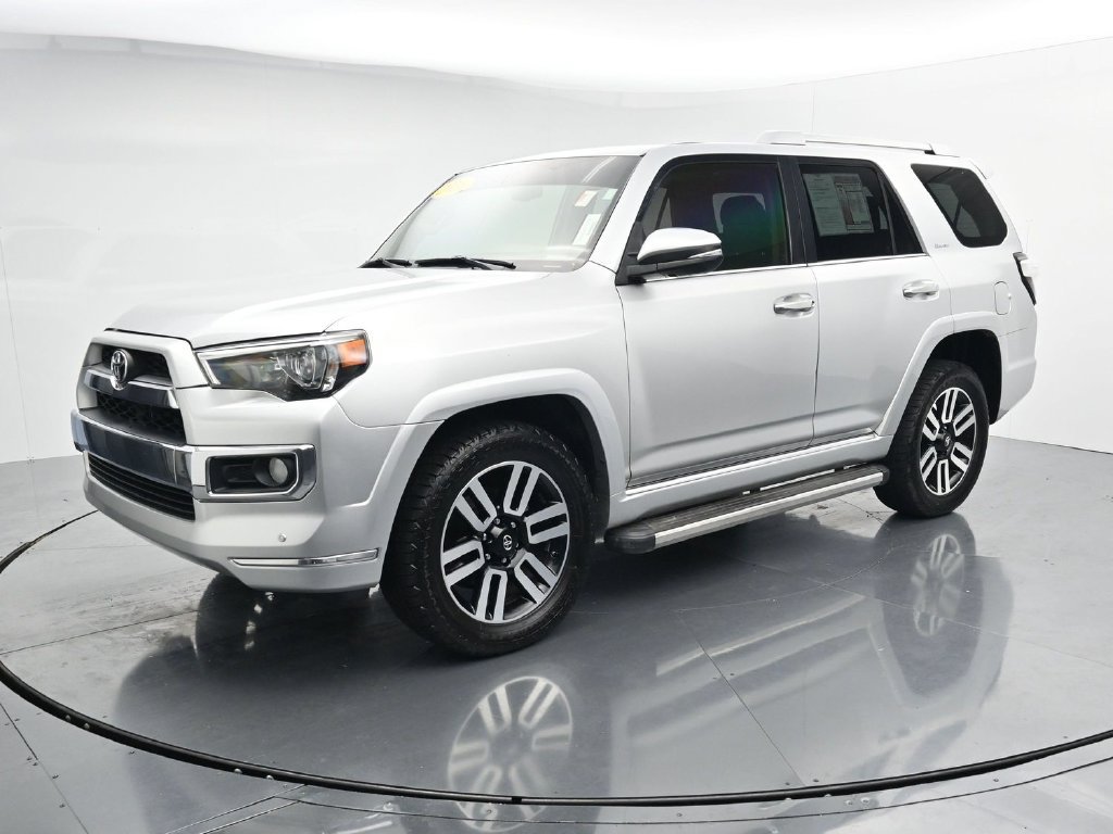 Used 2016 Toyota 4Runner Limited AWD/4WD image 4