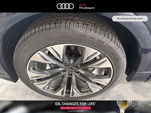 New 2026 Audi Q8 Premium Plus image 9