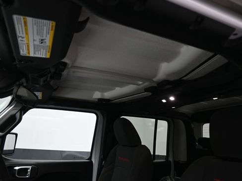 New 2026 Jeep Gladiator Rubicon AWD/4WD image 2